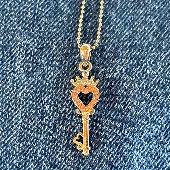 ✨HP✨ *NEW* COOKIE LEE HEART & CROWN KEY GENUINE CRYSTAL NECKLACE #25652, - Picture 5 of 5
